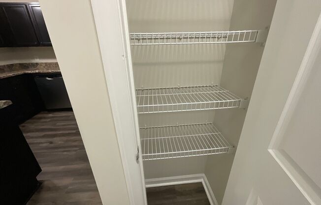 2 beds, 2 baths, 1,131 sqft, $1,425, Unit 2796-6