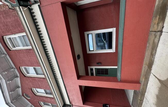514 3 AVE