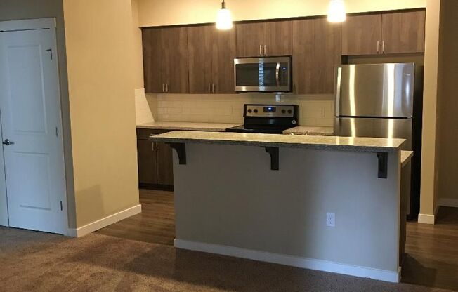 1 bed, 1 bath, $1,695, Unit 4838-304