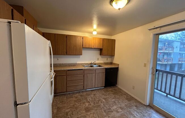 2 beds, 1 bath, $1,850, Unit Unit A