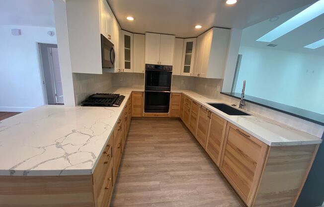 4 Bedroom 3 Bath + Office / 5th Bedroom Home in La Mesa Available Now!!!!!!