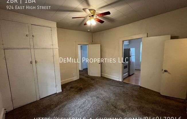 924 E HIGH ST