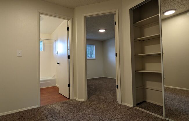 2 beds, 1.5 baths, 900 sqft, $1,545, Unit 7869