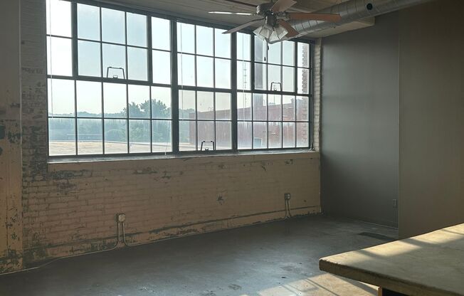 2 beds, 2 baths, 1,100 sqft, $965, Unit 314