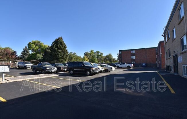 1410 MOLINE
