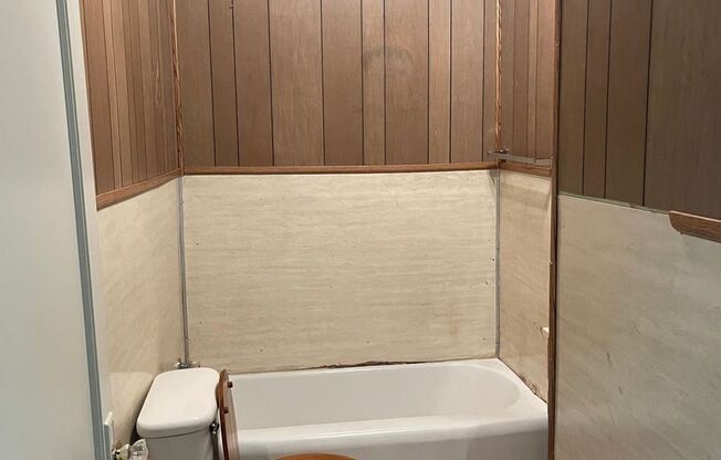 3 Bedroom, 2 Bathroom Home for Rent