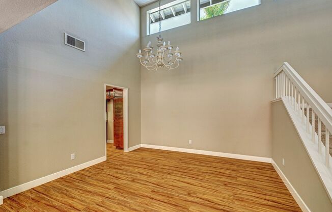 Beautiful Large 4 Bedrooms, 3 Baths in Bernardo Heights
