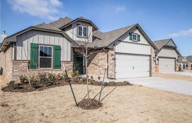 Beautiful 3 Bedroom 2 Bath Home With Storm Shelter Available In Moore Schools