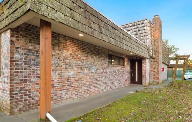 Bellevue Dion 4-plex