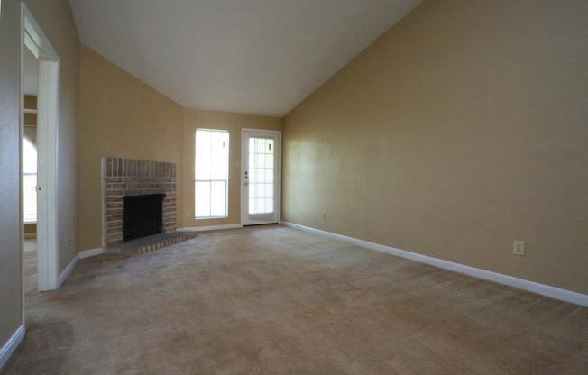 living room in 2 Bedroom