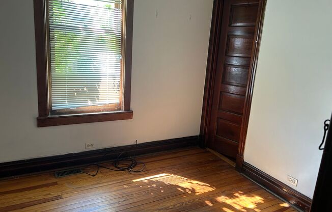 2 beds, 1 bath, $1,750