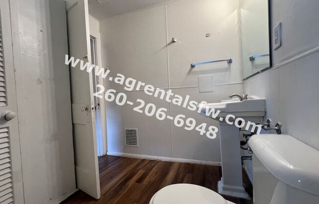 3 beds, 1 bath, $1,195