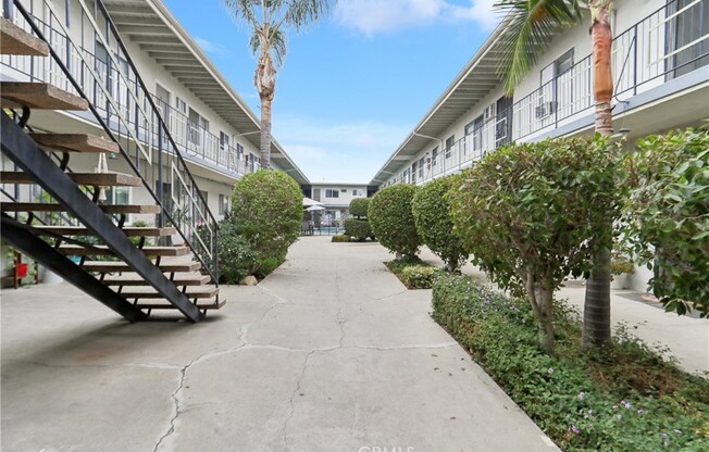 7745 LAUREL CYN BLVD