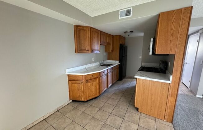 3 beds, 1.5 baths, $2,450