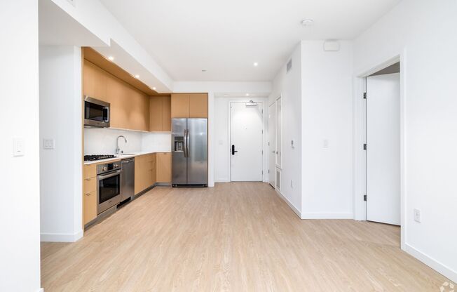 1 bed, 1 bath, 605 sqft, $3,400, Unit 411