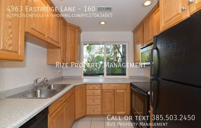 4963 EASTRIDGE LN