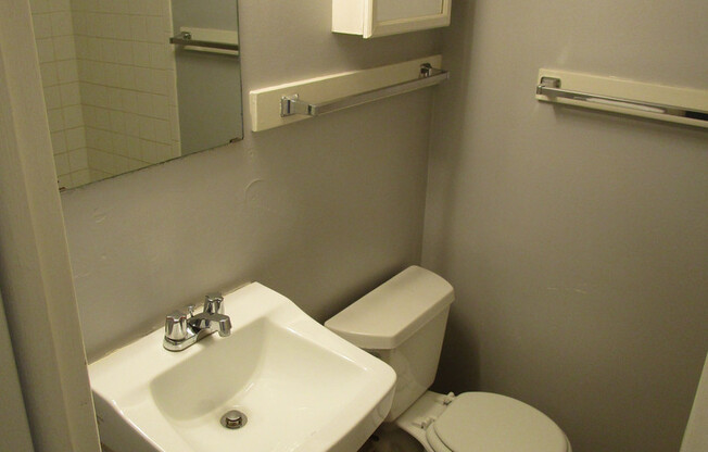 Studio, 1 bath, 475 sqft, $995, Unit EP 204