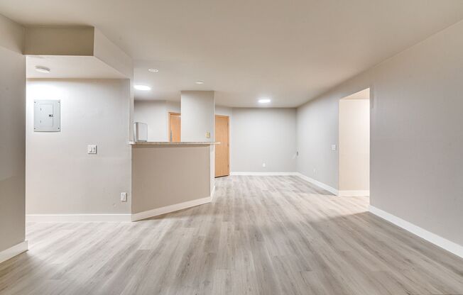 3 beds, 2 baths, 1,325 sqft, $1,999, Unit 1608 - 101