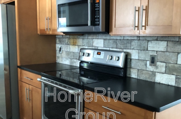 1410 GLENMERE DR