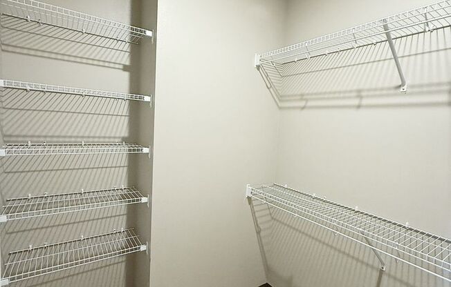 2 beds, 2 baths, 1,159 sqft, $1,785, Unit 317