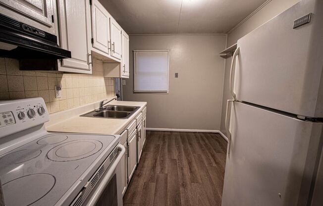 1st full months rent free. 3 Bedroom/1 Bathroom House For Rent