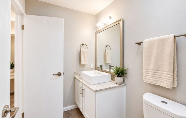 1 bed, 1 bath, 640 sqft, $1,374, Unit 09916