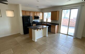 3 beds, 2.5 baths, $1,595