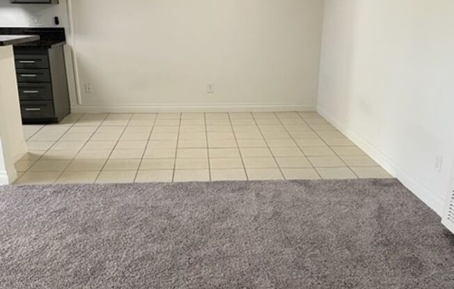 1 bed, 1 bath, $1,995, Unit 25