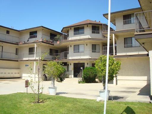 1 bed, 1 bath, 825 sqft, $1,650, Unit 205