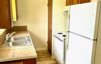 1 bed, 1 bath, $800