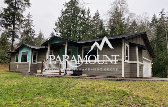 Beautiful 3 Bed/2 Bath Rambler Awaits!