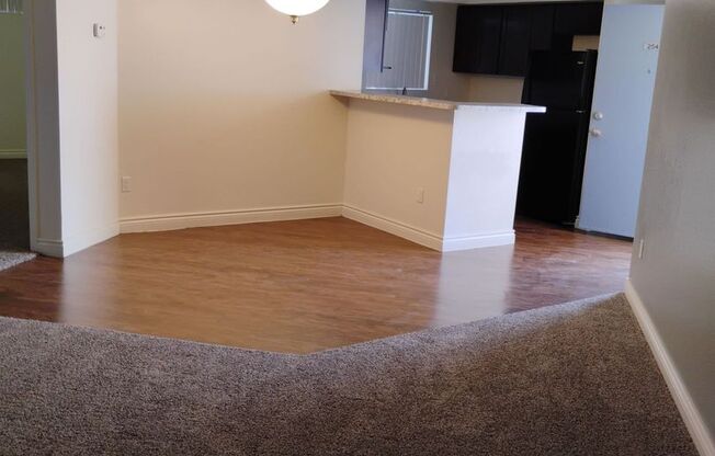 2 beds, 2 baths, 984 sqft, $1,650, Unit 254
