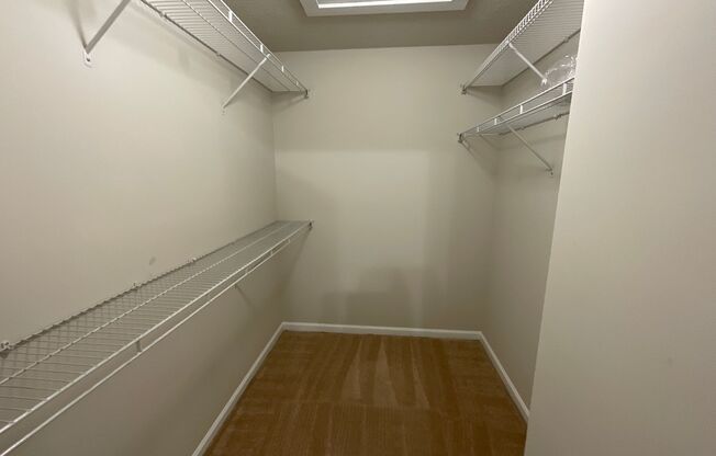 2 beds, 2 baths, 1,131 sqft, $1,425, Unit 2772-7