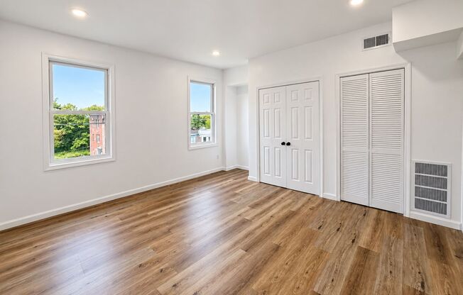 2 beds, 1 bath, $1,175, Unit #3