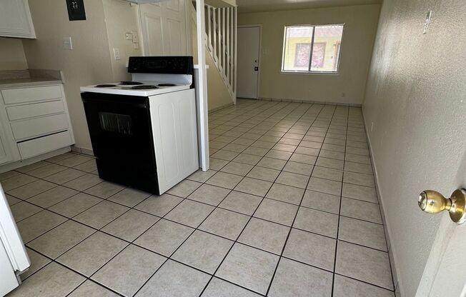 316 Espanola St. NE