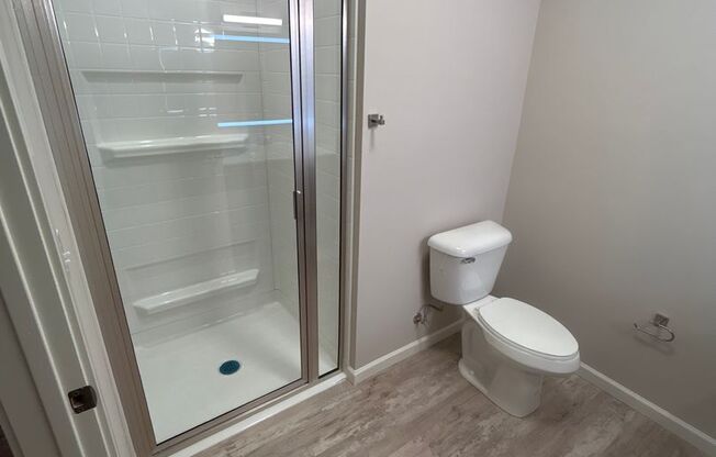 Studio, 1 bath, 500 sqft, $995, Unit 19