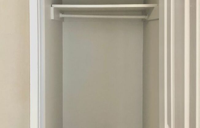 1 bed, 1 bath, 660 sqft, $1,795, Unit 7309-15 Petrol St.