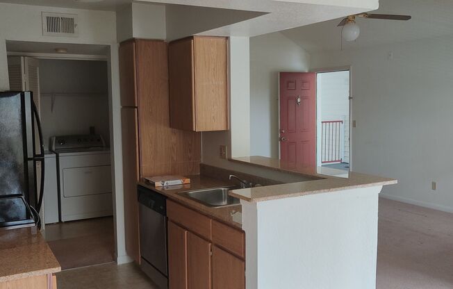 Lexington Place - 1134