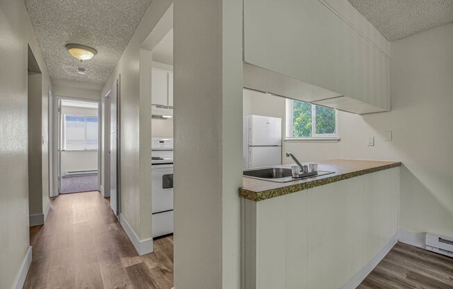 #762 DOWNING HILLS APARTMENTS