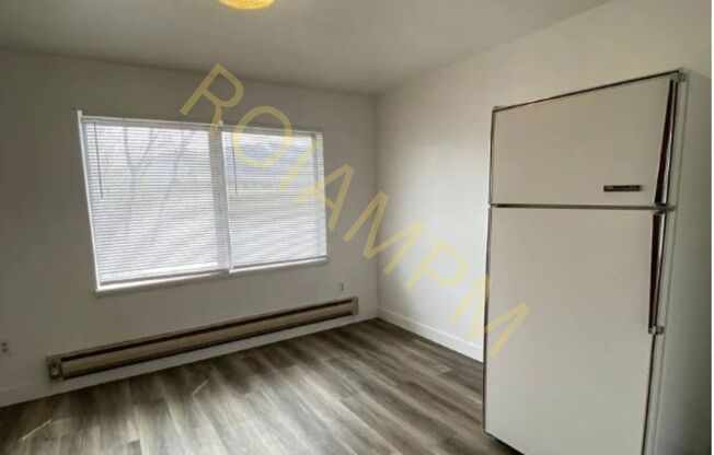 2-Bed 1-Bath Green Leaf Apartments