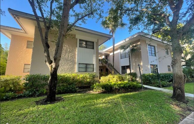 520-524 Valencia Ave, CG