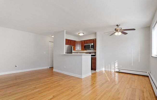 1 bed, 1 bath, 525 sqft, $1,800, Unit 545