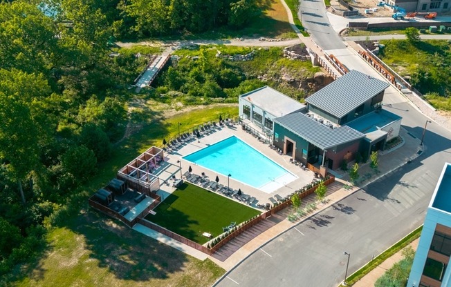 Quarry Trails Pool & Clubhouse