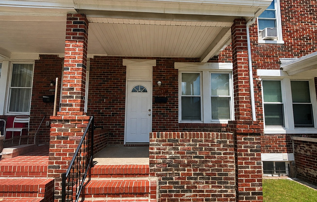 Spacious Baltimore Rowhome with Finished Basement & In-Home Laundry