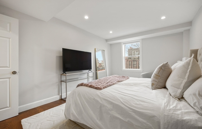 403 Marlborough St.