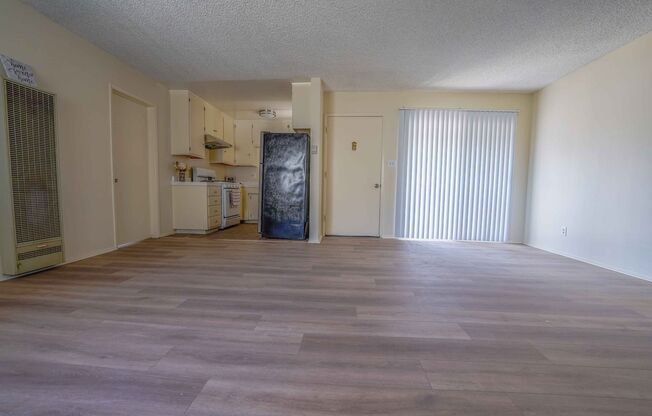 2 beds, 1 bath, 750 sqft, $2,395, Unit 283-D