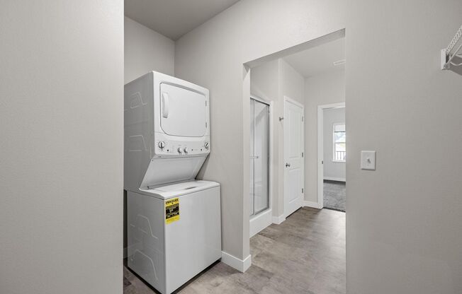 1 bed, 1 bath, 713 sqft, $1,050, Unit 102