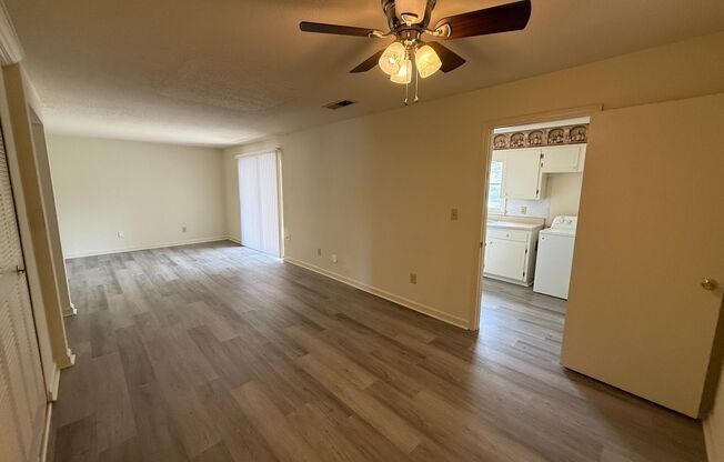 2 beds, 2 baths, 1,200 sqft, $1,395, Unit 406-4