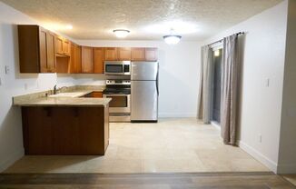 1 bed, 1 bath, $1,100, Unit #17