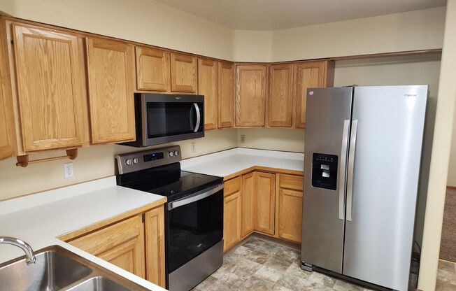 Large Briargate home with 4 bedrooms, 3 baths, 2 car garage!